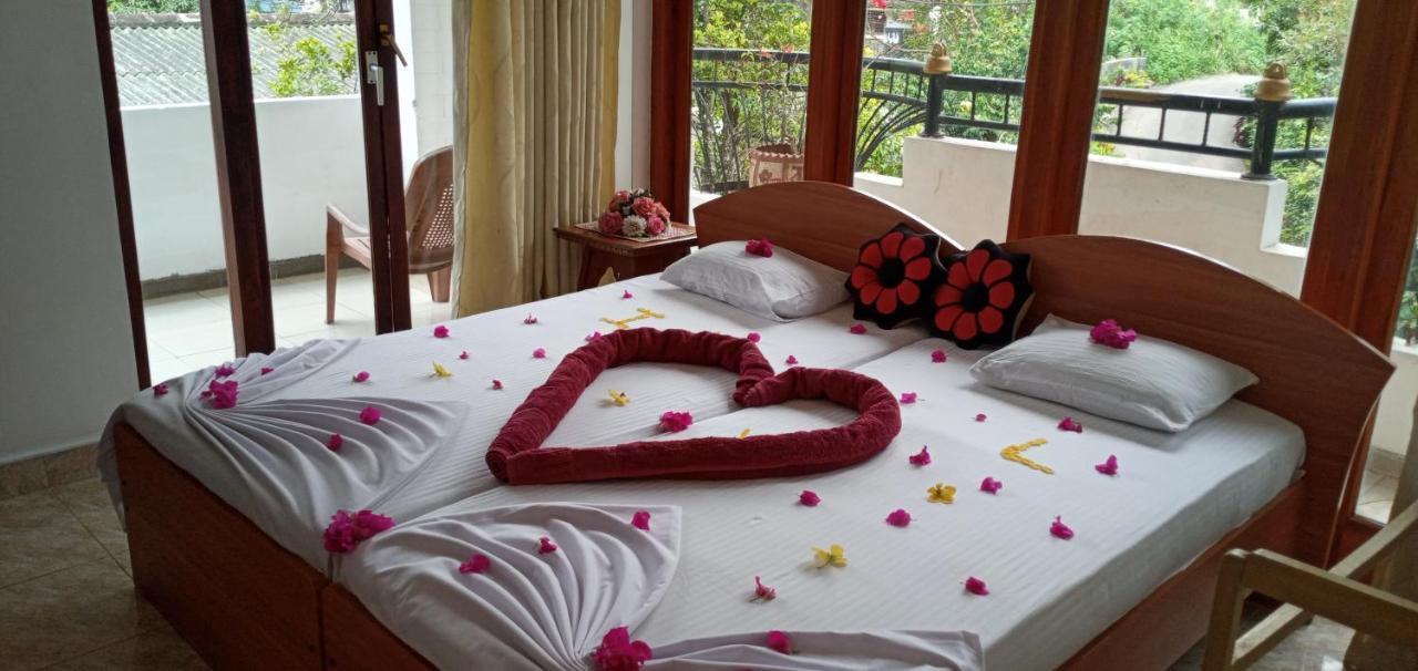 Kandy Ivy Banks Holiday Resort Εξωτερικό φωτογραφία